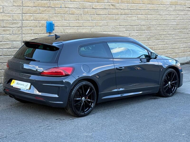 Volkswagen Scirocco view 7