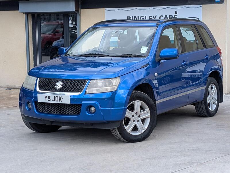 Suzuki Grand Vitara view 2