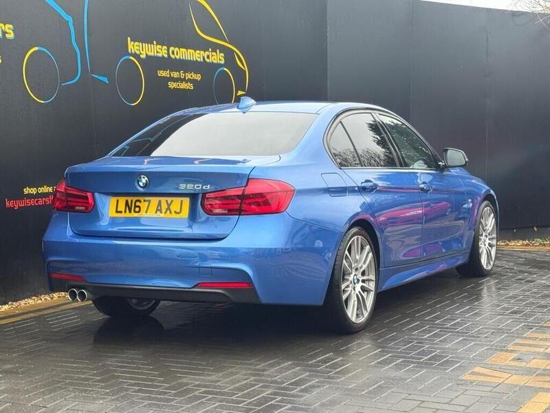 BMW 3 Series view 5