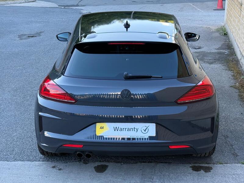 Volkswagen Scirocco view 4