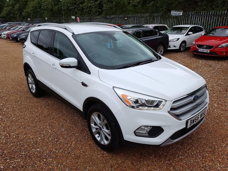 Ford Kuga view 4