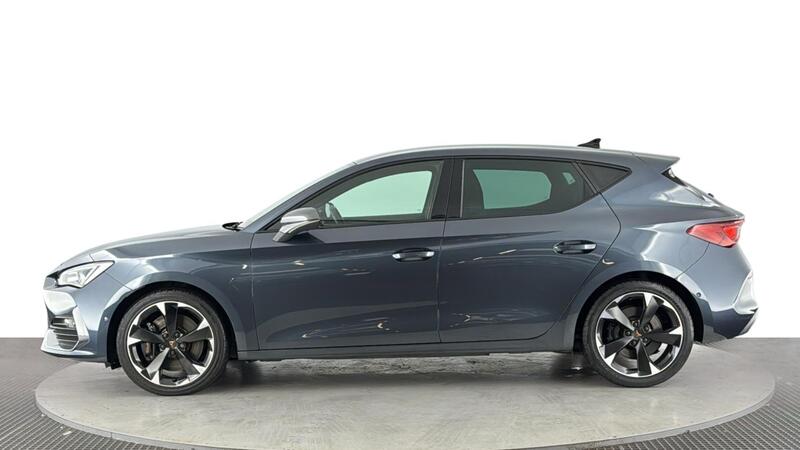 Cupra CUPRA Leon view 7