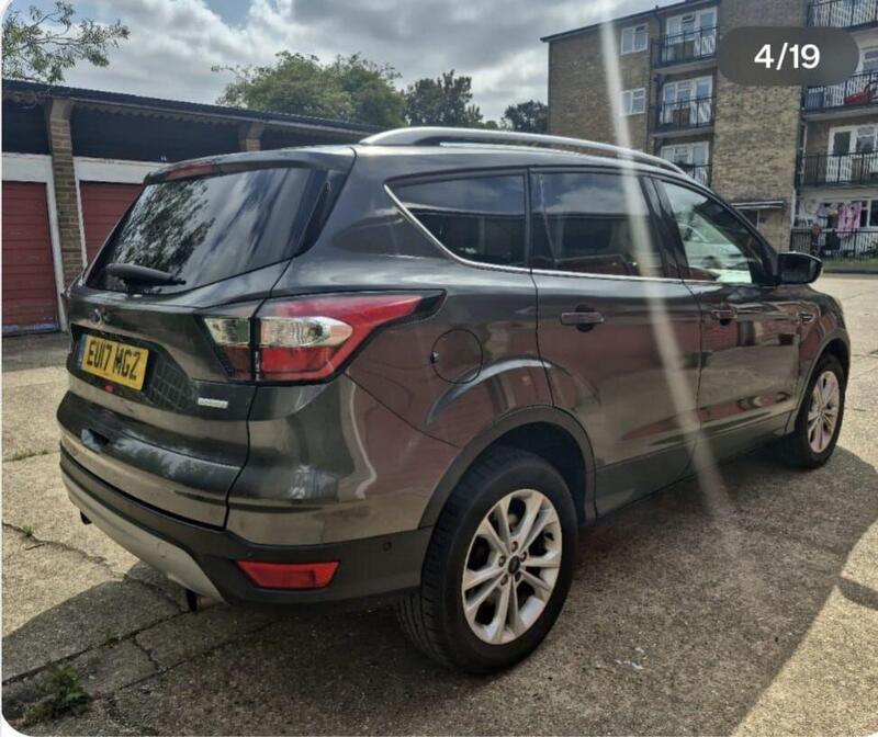 Ford Kuga view 4