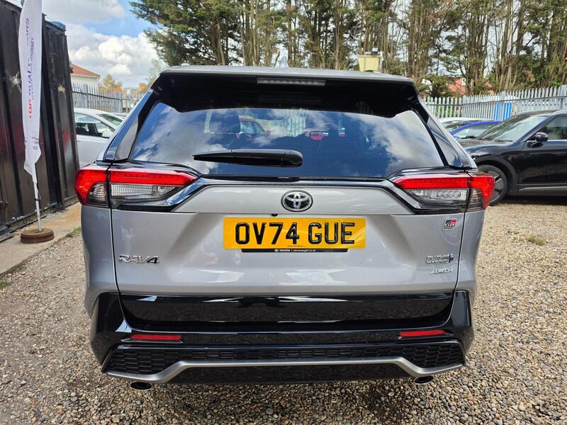 Toyota RAV4 2.5 VVT 18.1kWh GR SPORT CVT 4WD Euro 6 (s/s) 5dr thumbnail 6