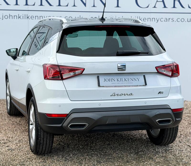 SEAT Arona view 4
