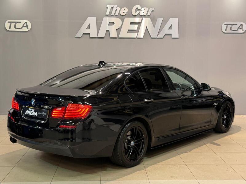 BMW 5 Series view 3