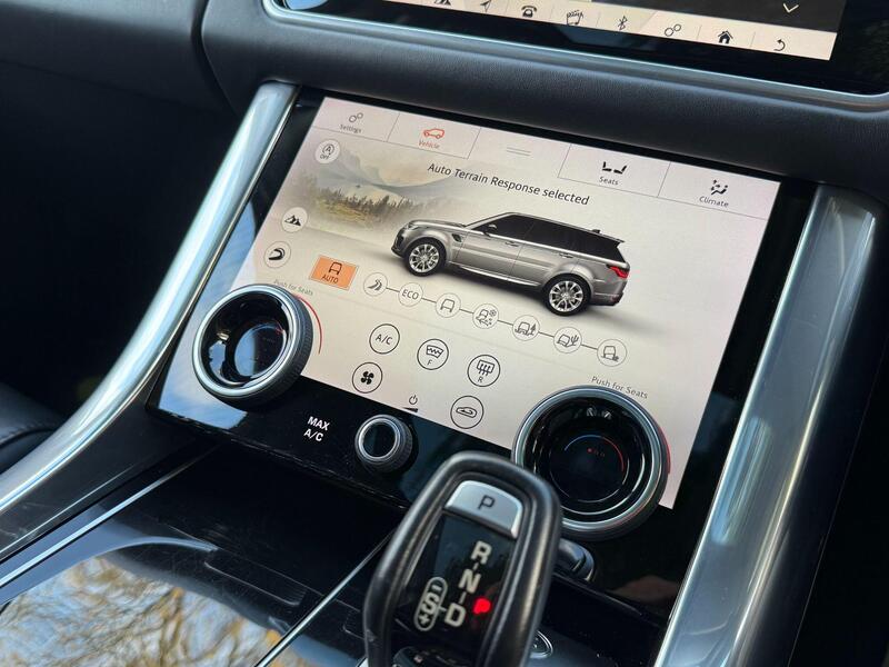 Land Rover Range Rover view 29