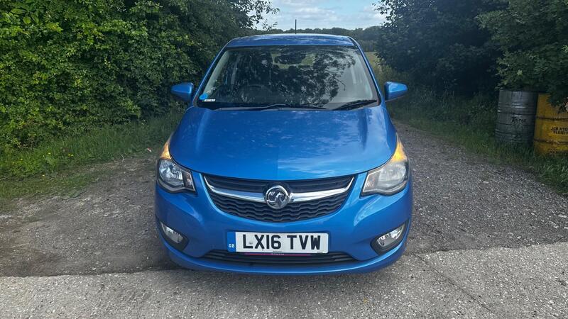2016 Vauxhall Viva — photo 2