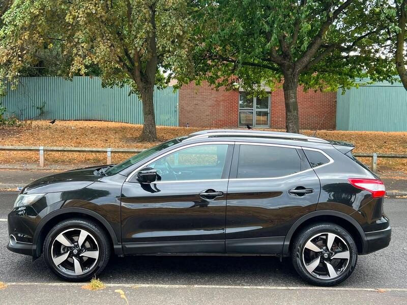 Nissan Qashqai view 3