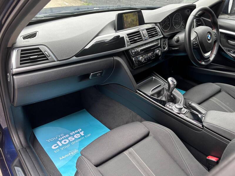 BMW 3 Series view 2