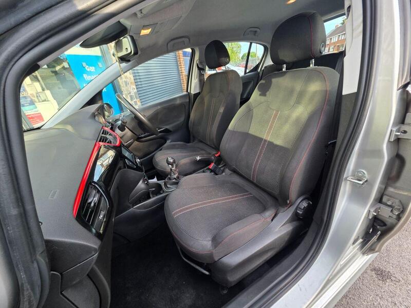 Vauxhall Corsa view 3