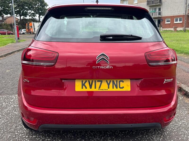 Citroen C4 Picasso view 4