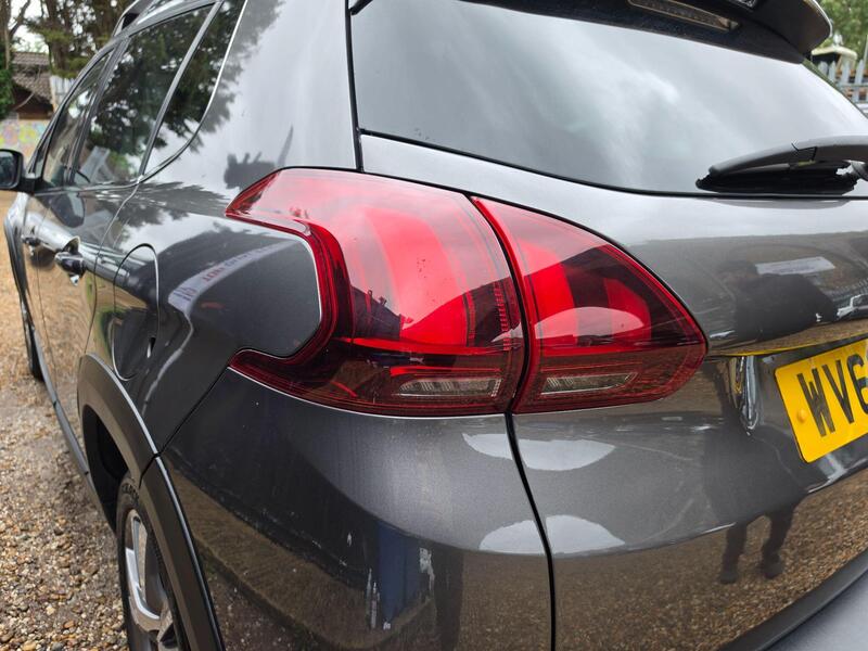 Peugeot 2008 1.2 PureTech GPF Allure Euro 6 (s/s) 5dr thumbnail 11