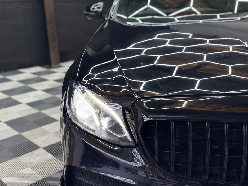 Mercedes-Benz E-Class view 40