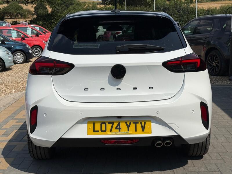 Vauxhall Corsa view 4