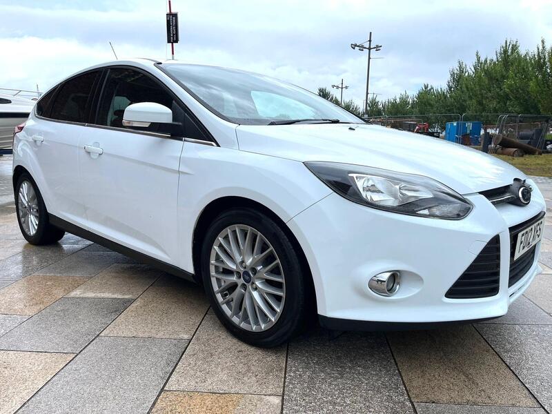 Ford Focus view 7
