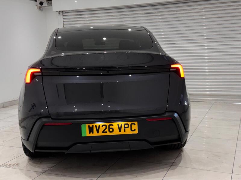 Tesla Model Y view 6