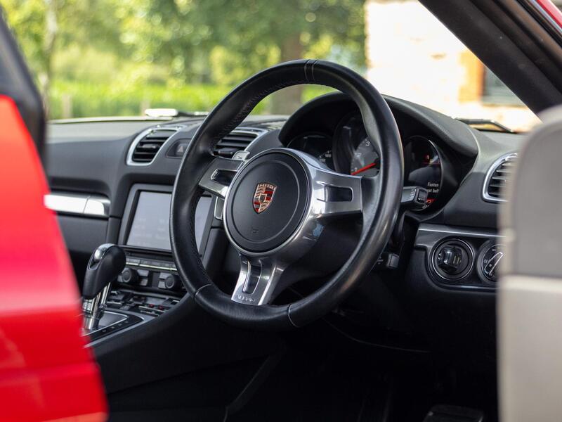 Porsche Cayman view 5