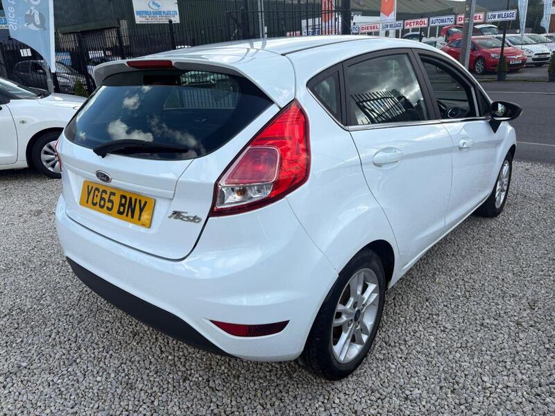 Ford Fiesta view 6