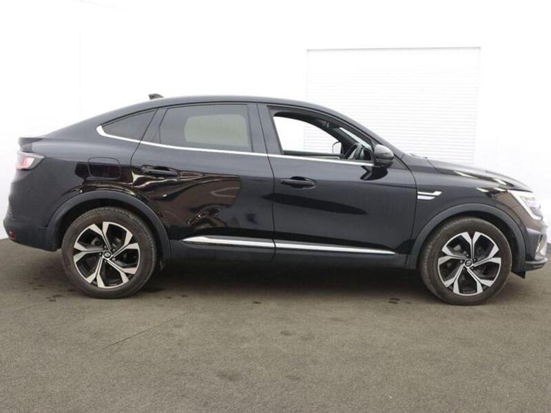 Renault Arkana view 2