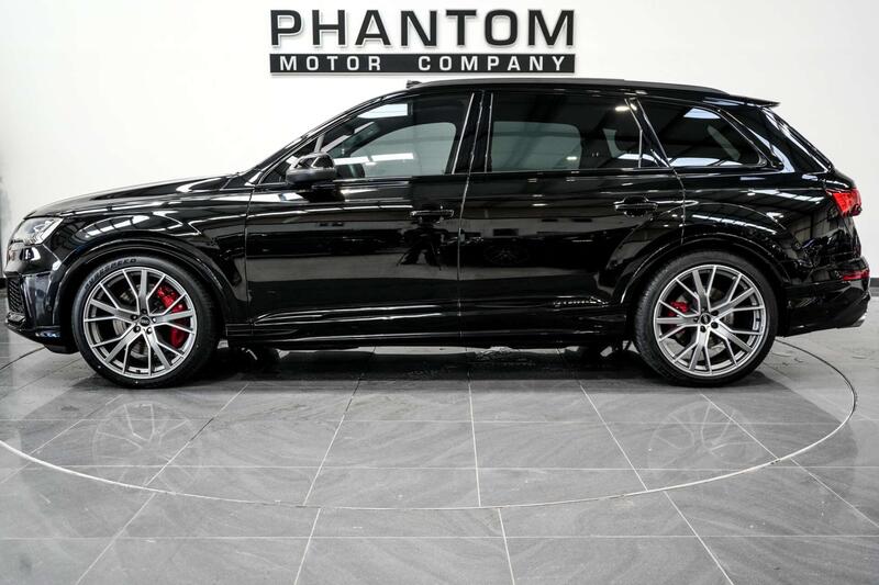 Audi Audi SQ7 view 3