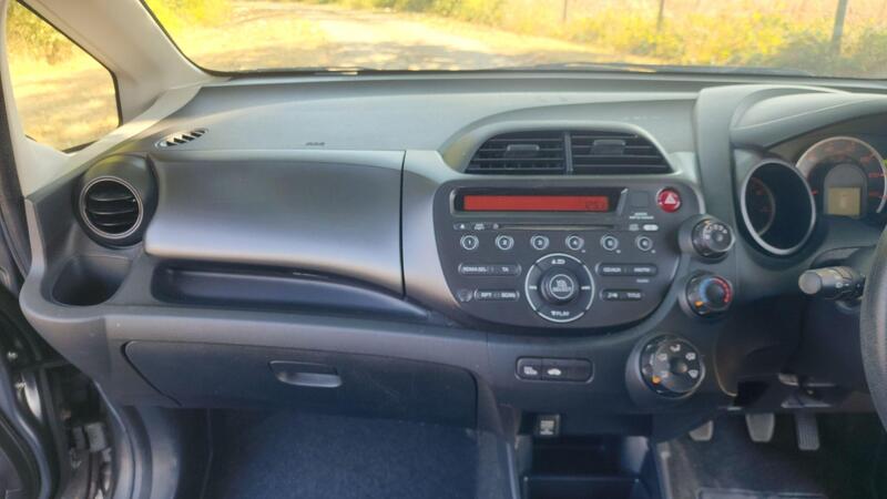 2013 Honda Jazz — photo 20
