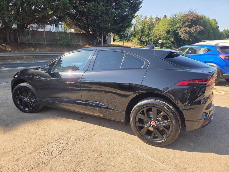 Jaguar I-Pace view 6