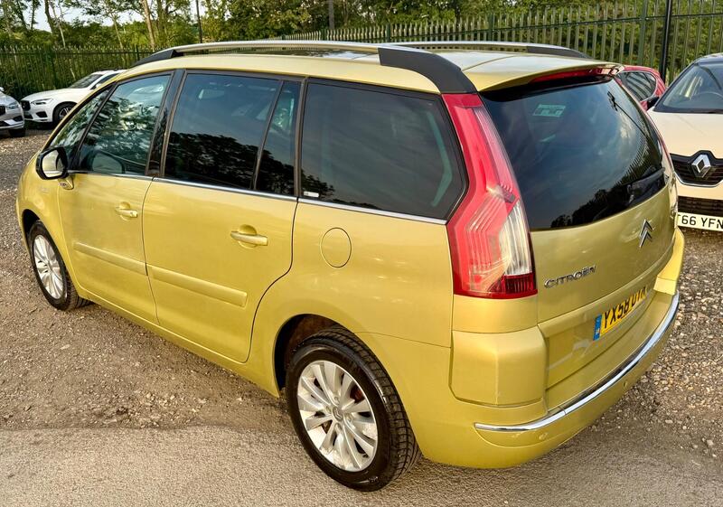Citroen Grand C4 Picasso view 4
