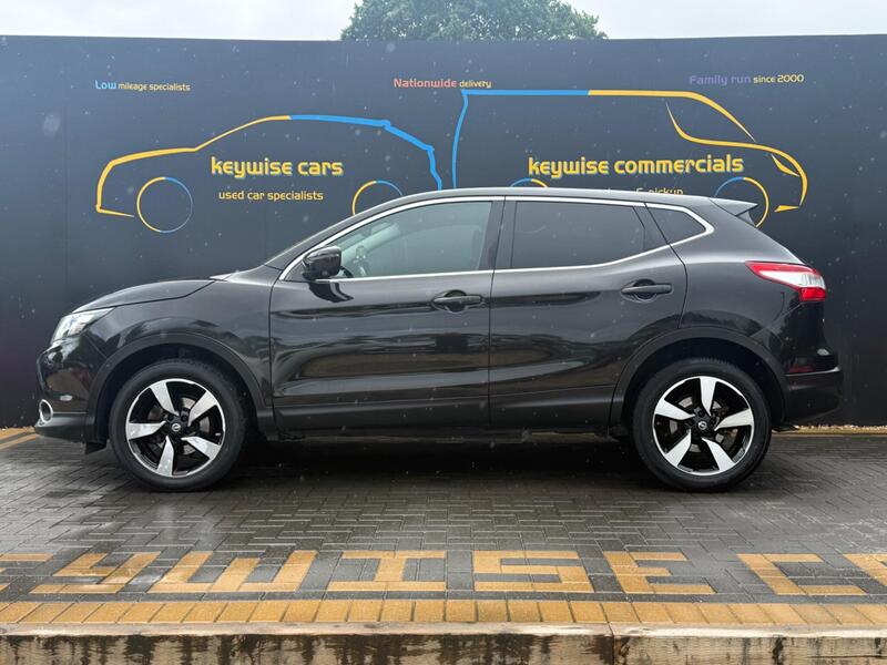 Nissan Qashqai view 2