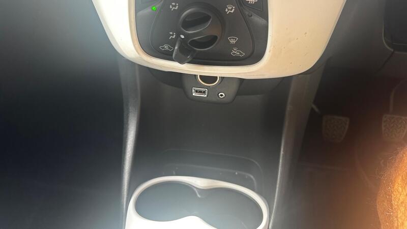 2016 Citroen C1 — photo 16