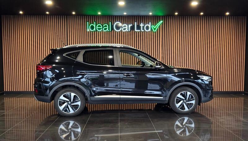 MG ZS view 7