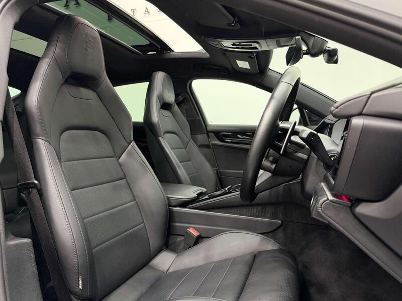 Porsche Panamera view 2
