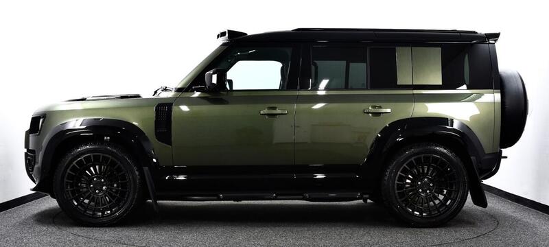 Land Rover 110 view 4