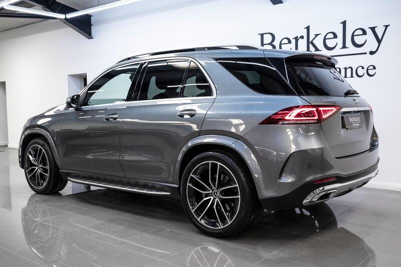 Mercedes-Benz Mercedes-Benz GLE view 2