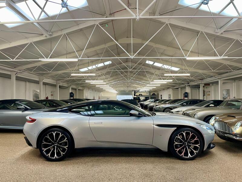 Aston Martin DB11 view 7