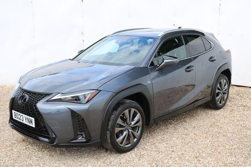 Lexus Ux view 3