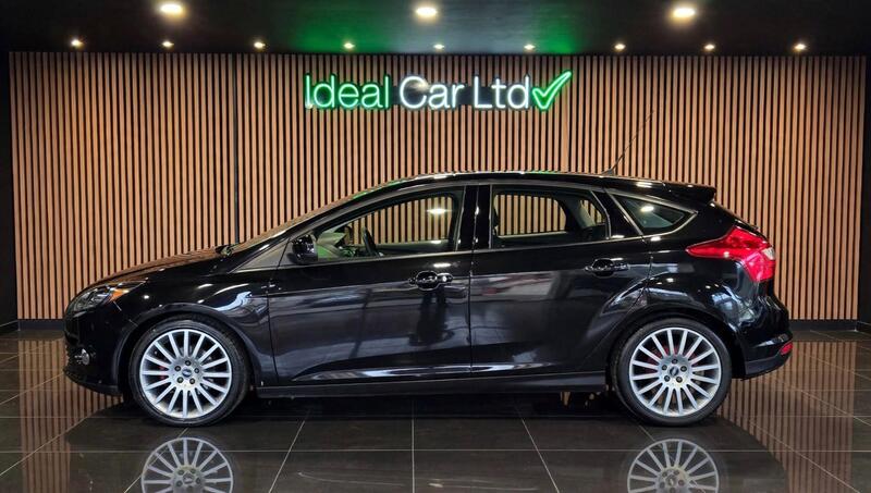 Ford Focus view 4
