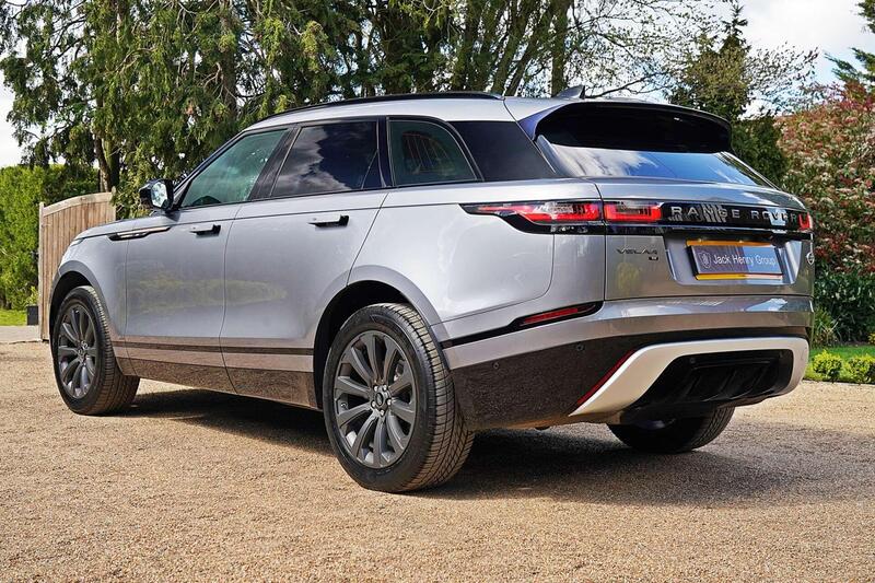 Land Rover Range Rover Velar view 4