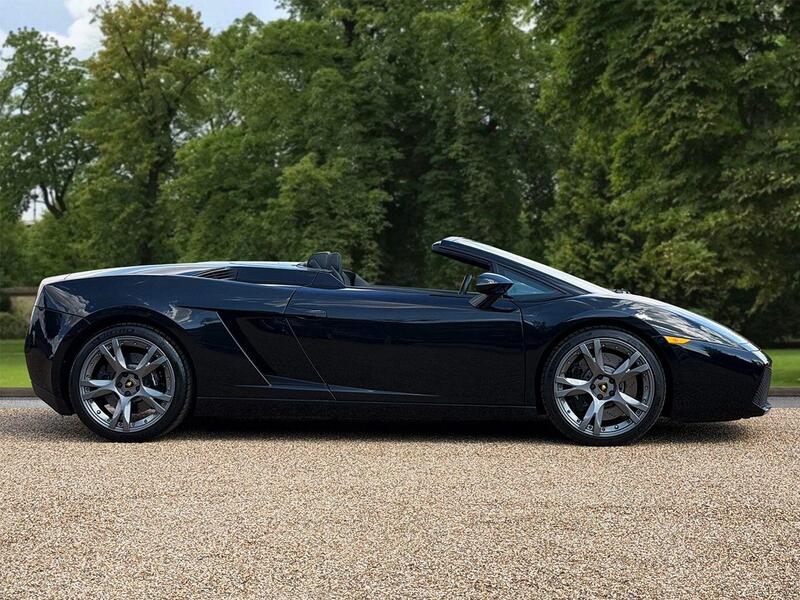Lamborghini Gallardo view 4