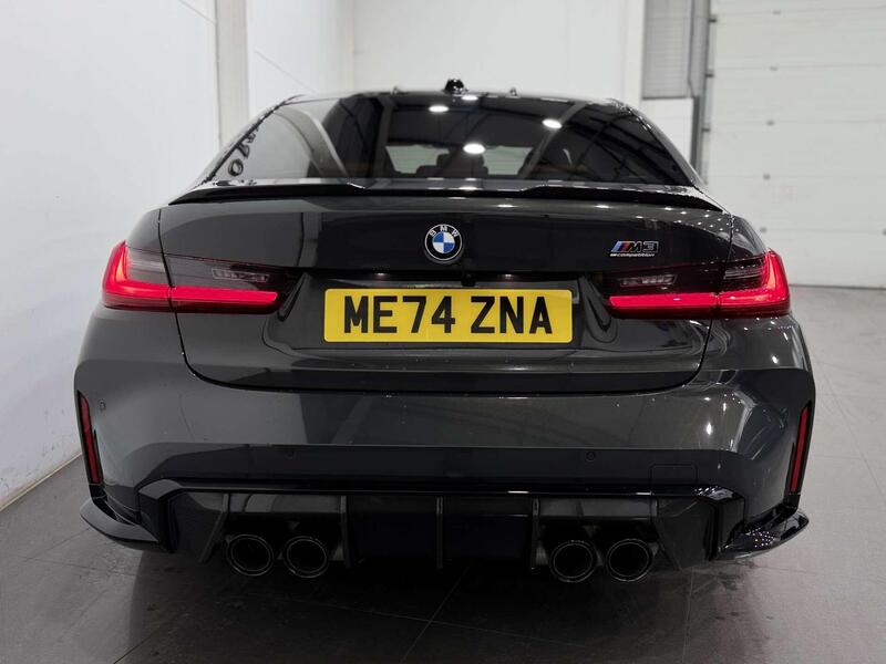 BMW M3 view 7