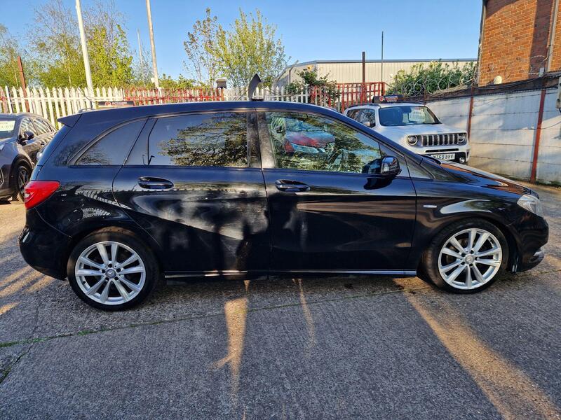 Mercedes-Benz B-Class view 6