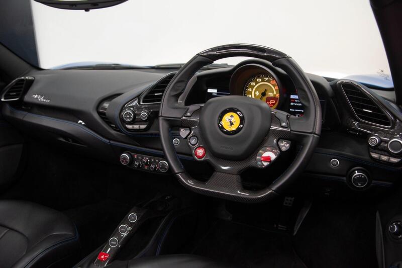 Ferrari 488 view 3