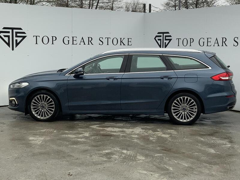 Ford Mondeo view 7