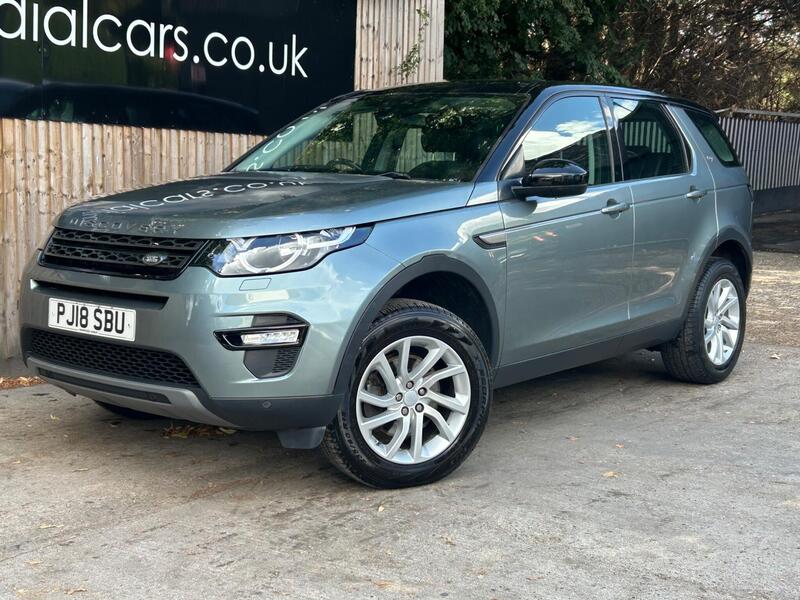 Land Rover Discovery Sport view 6