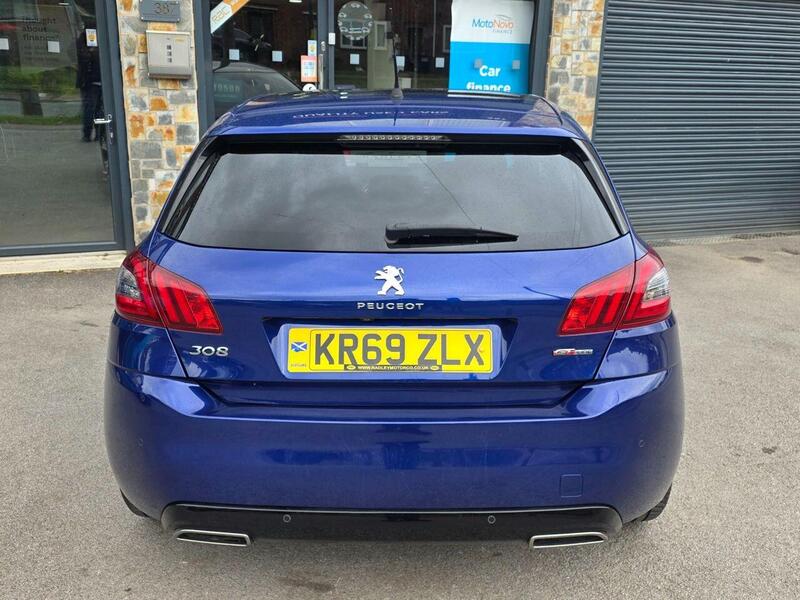 Peugeot 308 view 7