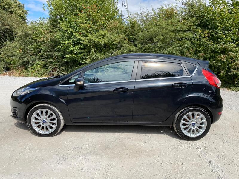 Ford Fiesta view 4