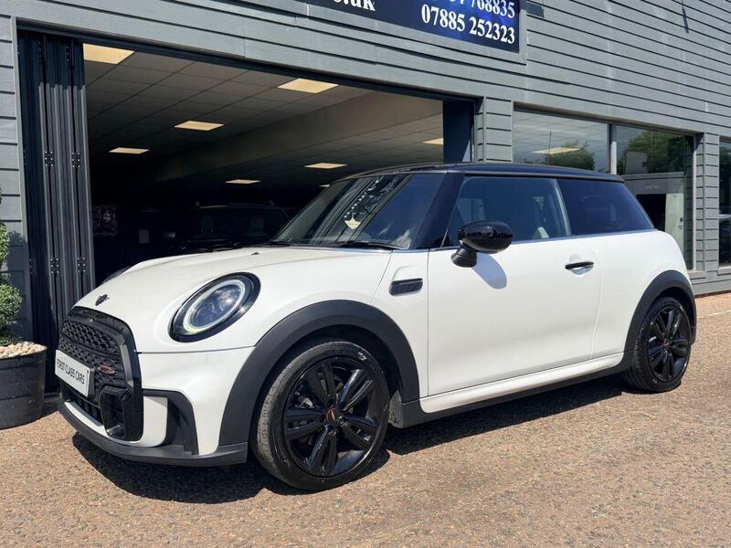 Mini Cooper view 5