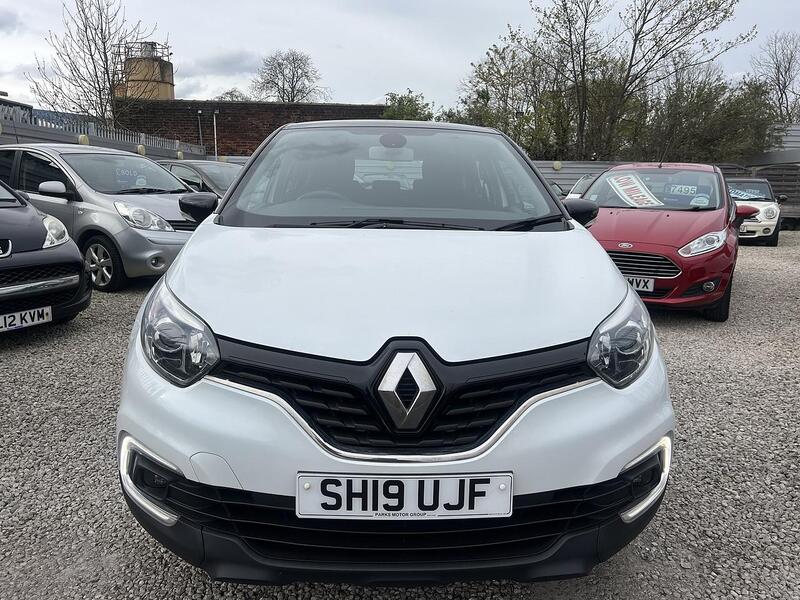 Renault Captur view 2