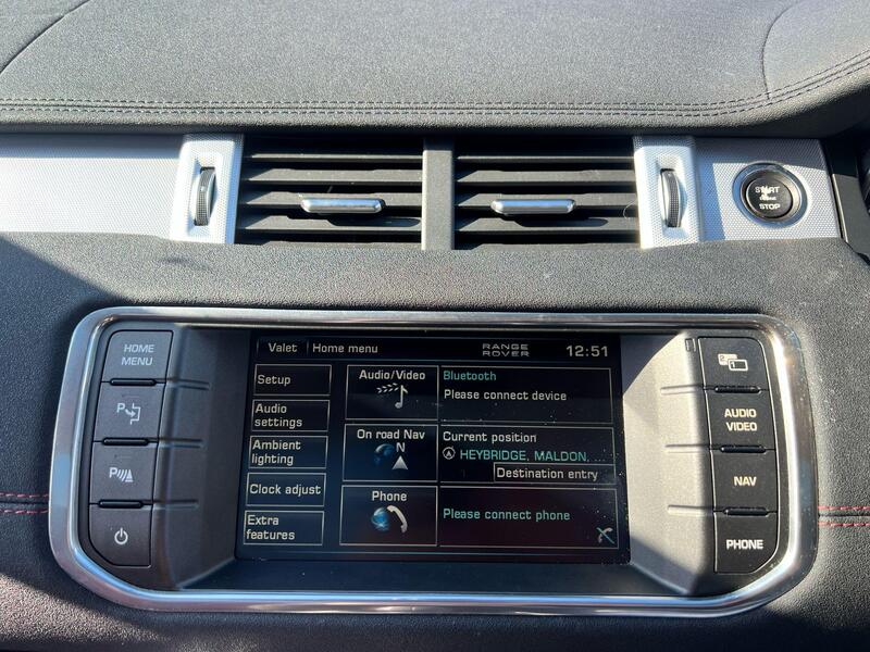 Land Rover Range Rover view 4