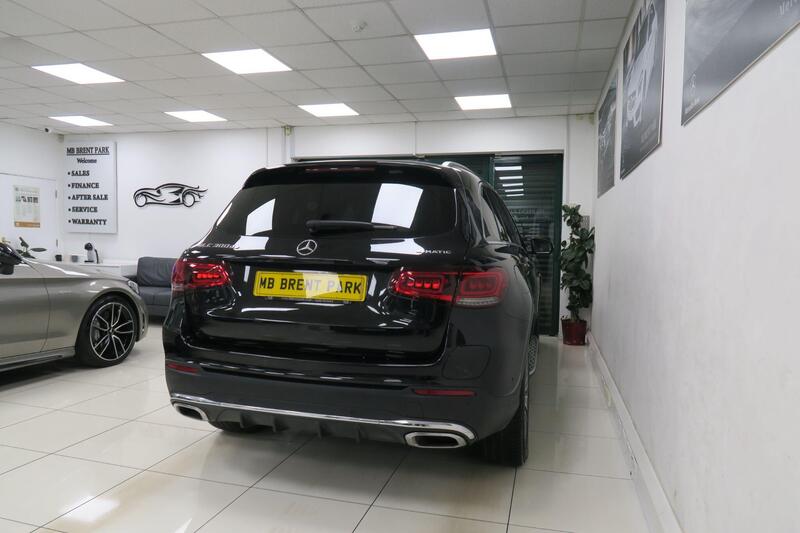 Mercedes-Benz Mercedes-Benz GLC view 6